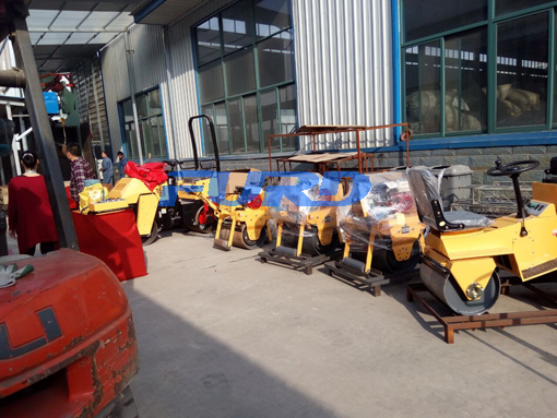 福瑞得機(jī)械座駕壓路機(jī)，手扶壓路機(jī)，小型灌縫機(jī)，井蓋切割機(jī)及時(shí)發(fā)貨